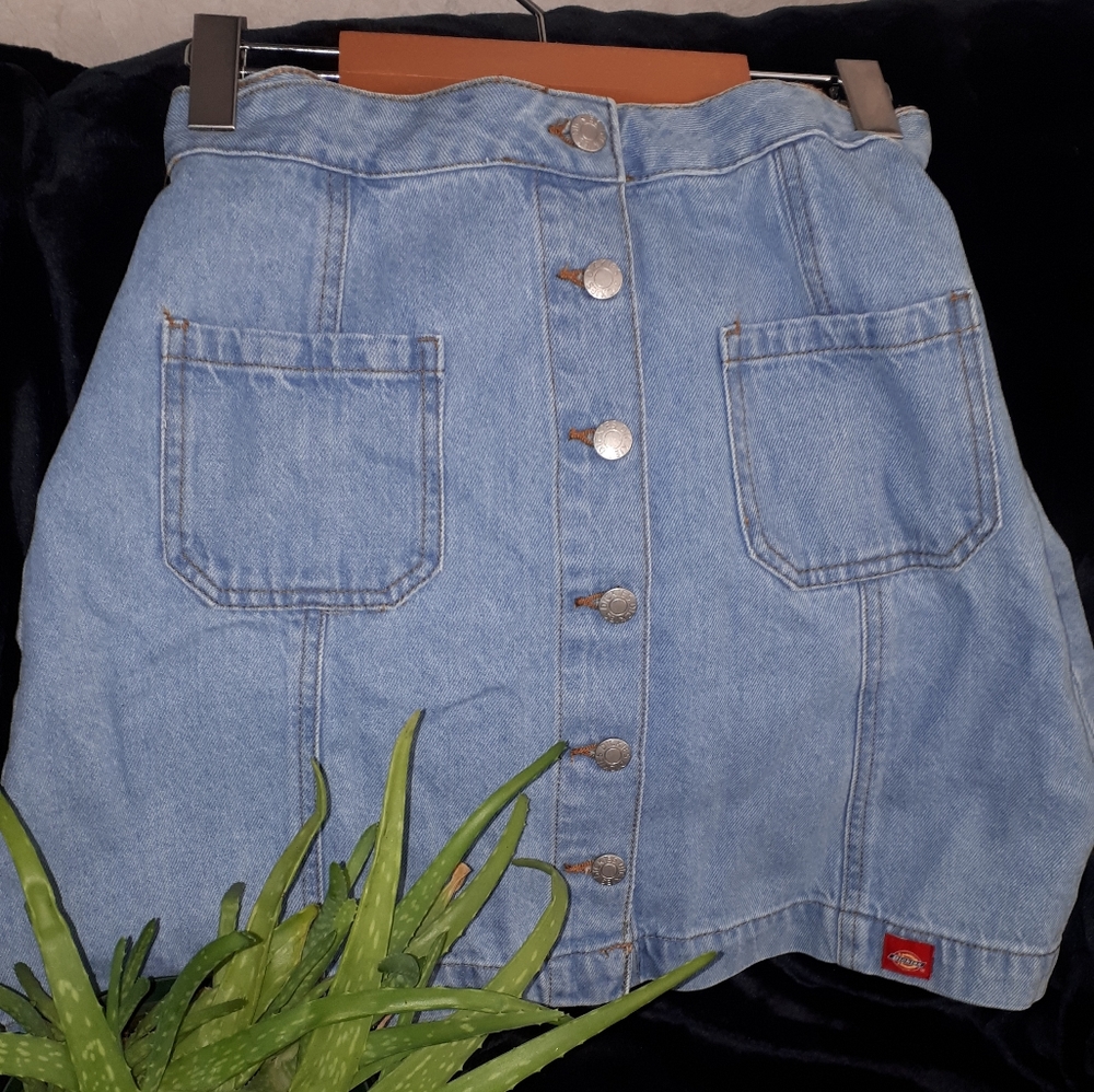 🌸3/20🌸 Dickie’s Denim Skirt